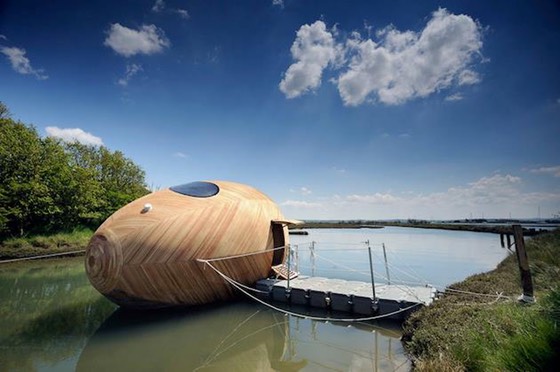 Boat Inspired Egg Shaped Structure
