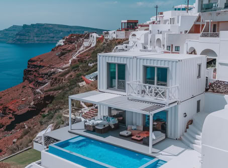 Thinking Inside the Box: How Shipping Containers Are Revolutionising Tiny House Living 